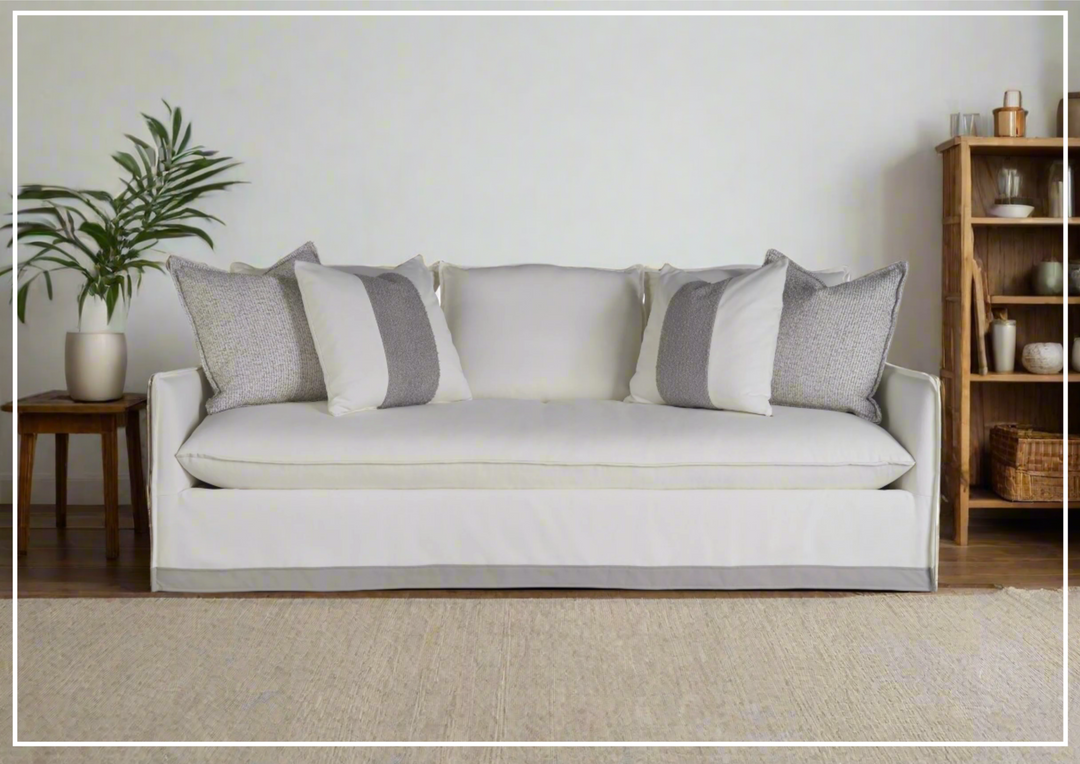 Siesta Key 3-Seater Sofa | White Fabric | Universal Furniture