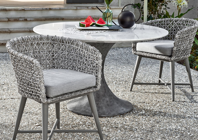 Outdoor dining sets 