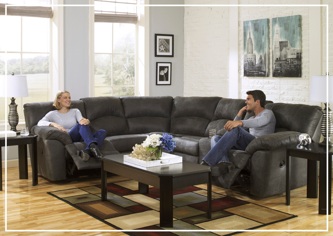Gio Italia Tumbo 2- Piece Leather Reclining Sectional-Jennihome