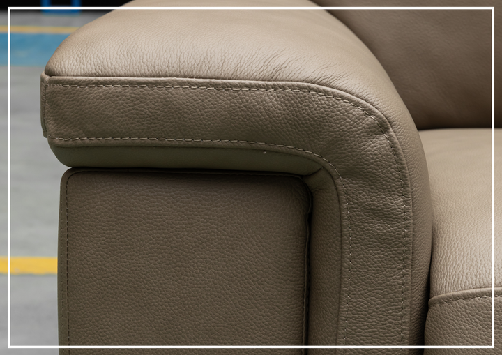 Klaussner Delano Queen Sleeper Sofa