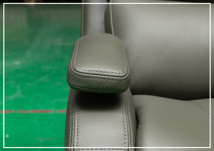 Klaussner Rosen Swivel Glider Recliner Chair in Leather