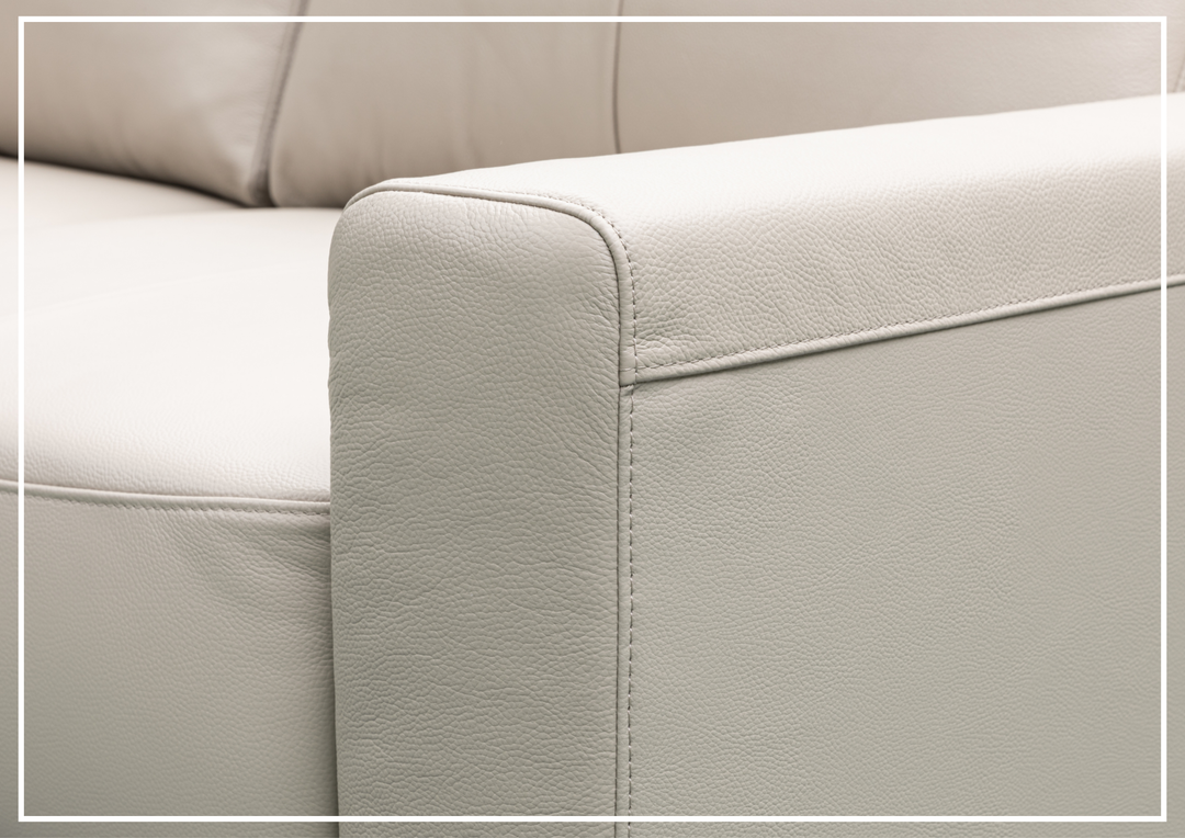 Klaussner Beltoni Sleeper Sofa in Leather and Fabric Option