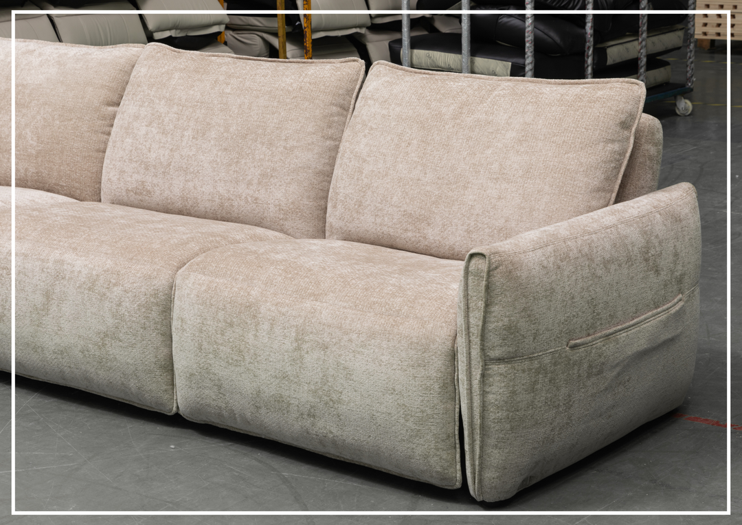 Stanza Power Reclining Sectional Sofa | Fabric | 3 Motors | Klaussner