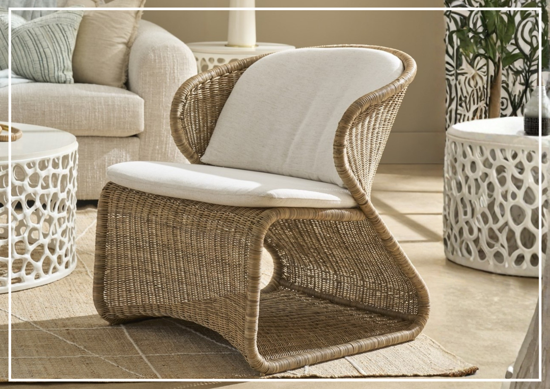 Universal Furniture Oasis Coastal Fabric Lounge Chair-Jennihome
