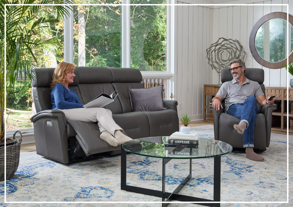 Fjords Rome Motorized 3-Seater Leather Sofa with Wall-Saver Design-Jennihome