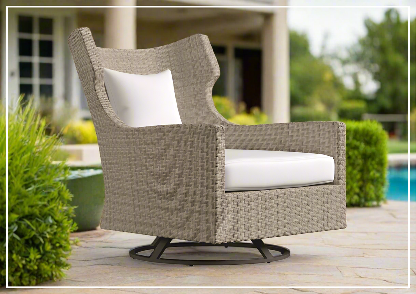 Bernhardt Exteriors Captiva 33'' Wicker Swivel Outdoor Patio Chair