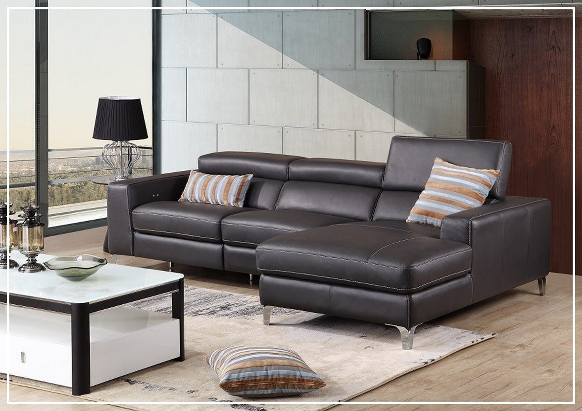 Zoticus Sectional Sofa With Power Reclining Footrest